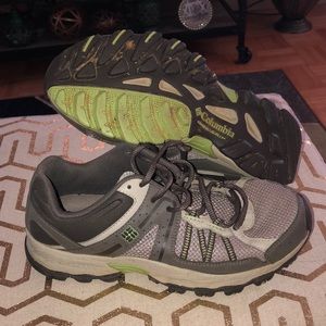 Columbia women’s sneakers shoes size 8 M